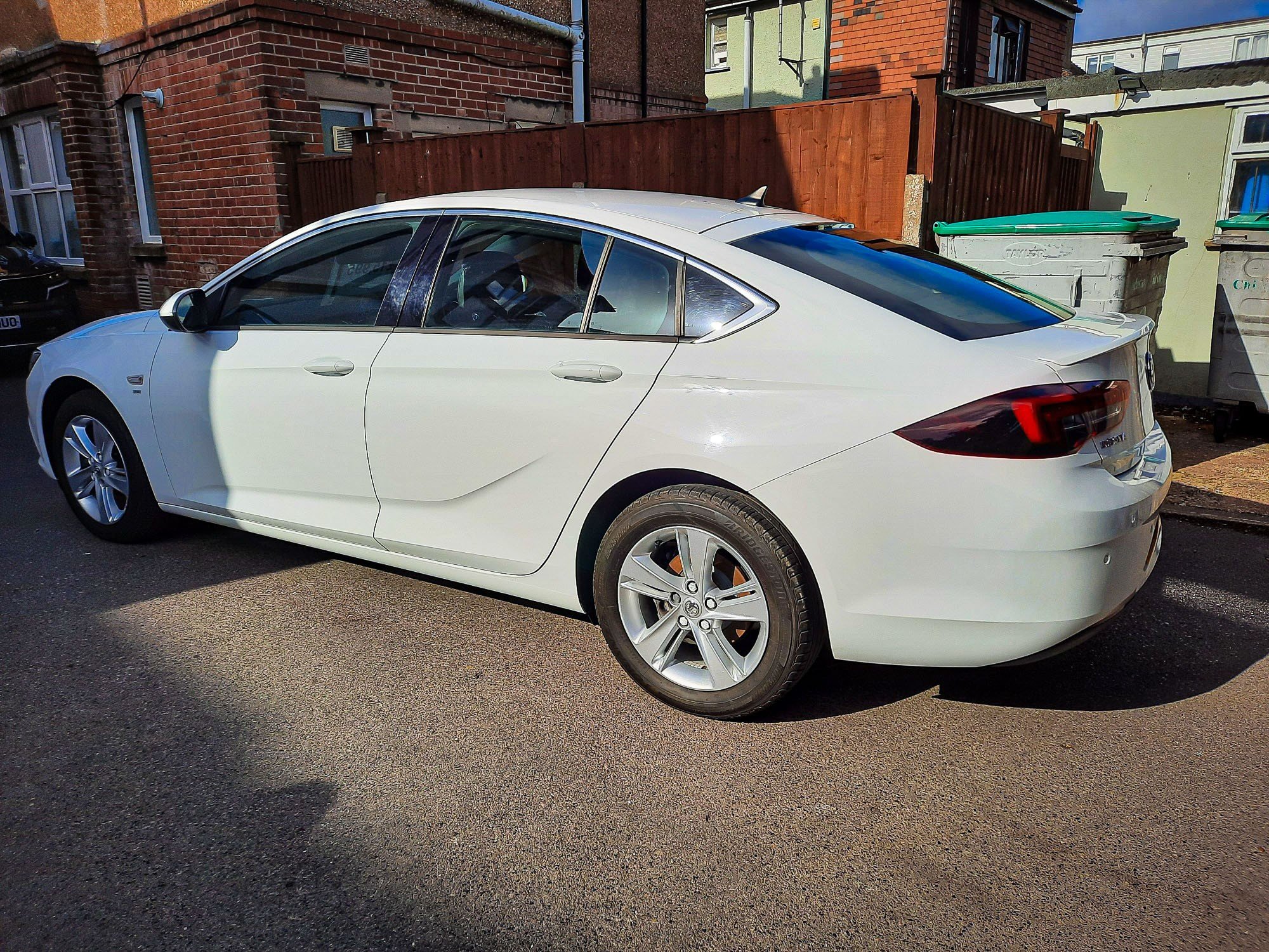 Used Vauxhall Insignia T Sri Dr For Sale In Bognor Regis West Sussex Newbarn Car Sales